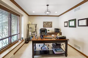 N52W16073 Bette Dr, Menomonee Falls, WI 53051 - Photo 12