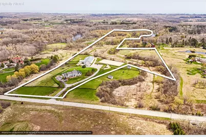 13700 N Riverland Rd, Mequon, WI 53097 - Photo 56