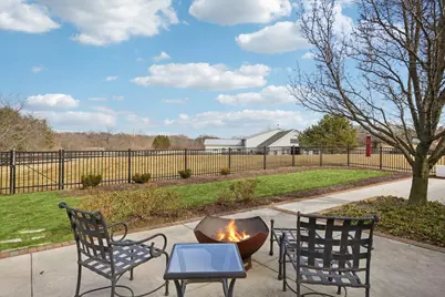 13700 N Riverland Rd, Mequon, WI 53097 - Photo 48