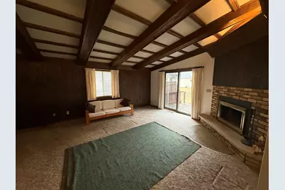 1008  Parkway Blvd, Two Rivers, WI 54241 - Photo 6