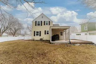 165 N Elmwood Ave, Burlington, WI 53105 - Photo 26