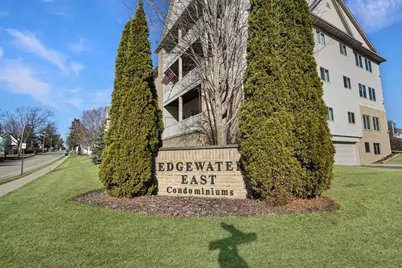 223  Fifth St #211, Hartford, WI 53027 - Photo 1