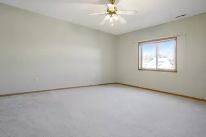 223  Fifth St #211, Hartford, WI 53027 - Photo 14