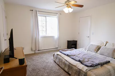 401  Slinger Rd #1, Slinger, WI 53086 - Photo 6