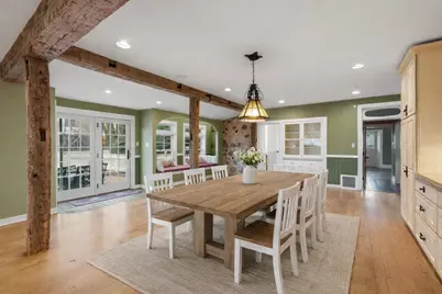 2237  Washington Ave, Cedarburg, WI 53012 - Photo 14