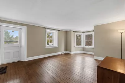 2237  Washington Ave, Cedarburg, WI 53012 - Photo 36