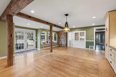 2237  Washington Ave, Cedarburg, WI 53012 - Photo 18