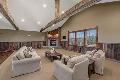 2237  Washington Ave, Cedarburg, WI 53012 - Photo 72