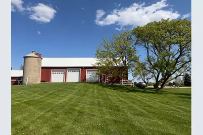 2237  Washington Ave, Cedarburg, WI 53012 - Photo 70