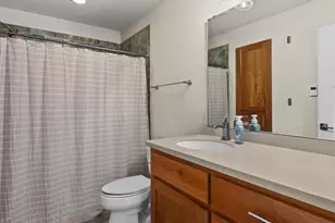 558 Pickett St St, Plymouth, WI 53073 - Photo 18