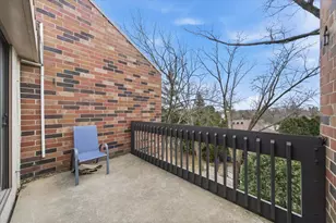 2300 W Good Hope Rd, Glendale, WI 53209 - Photo 24