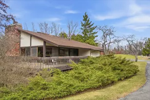 2300 W Good Hope Rd, Glendale, WI 53209 - Photo 30