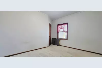 636 N 25th St, Sheboygan, WI 53081 - Photo 10