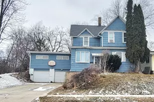 636 N 25th St, Sheboygan, WI 53081 - Photo 1