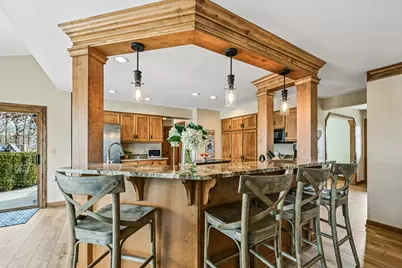 N51W16948  Fair Oak Pkwy, Menomonee Falls, WI 53051 - Photo 14