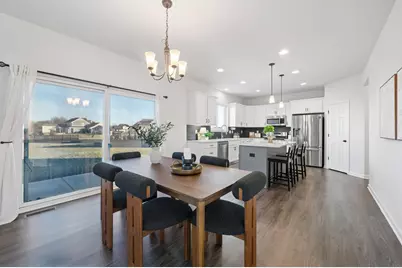 W139N6328  Bridal Wreath Ln, Menomonee Falls, WI 53051 - Photo 12