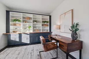 W139N6328 Bridal Wreath Ln, Menomonee Falls, WI 53051 - Photo 6