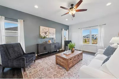 W139N6328  Bridal Wreath Ln, Menomonee Falls, WI 53051 - Photo 14