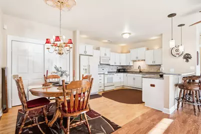 8648 S Roxbury Way, Oak Creek, WI 53154 - Photo 20