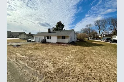 205  Juneau St, Lowell, WI 53557 - Photo 1