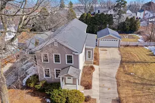 523 N 5th St, Manitowoc, WI 54220 - Photo 2