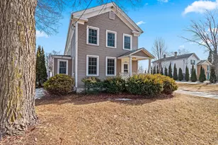 523 N 5th St, Manitowoc, WI 54220 - Photo 44