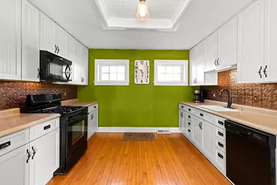 523 N 5th St, Manitowoc, WI 54220 - Photo 68