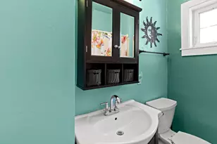 523 N 5th St, Manitowoc, WI 54220 - Photo 14