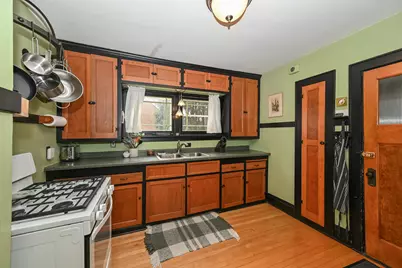 3271 S Logan Ave, Milwaukee, WI 53207 - Photo 12