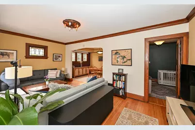 3271 S Logan Ave, Milwaukee, WI 53207 - Photo 4