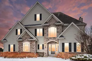 N60W27179 Trappers Run, Merton, WI 53056 - Photo 2