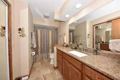 5458  Wild Cherry Cir, Greendale, WI 53129 - Photo 18