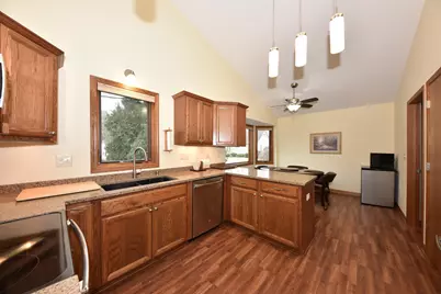 5458  Wild Cherry Cir, Greendale, WI 53129 - Photo 10