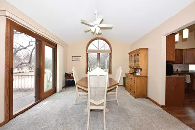 5458  Wild Cherry Cir, Greendale, WI 53129 - Photo 8