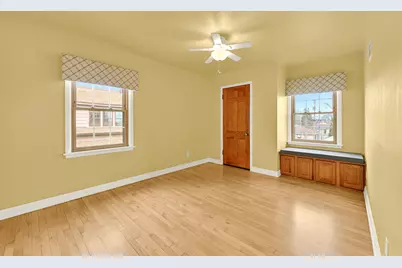 3220 S 44th St, Greenfield, WI 53219 - Photo 24