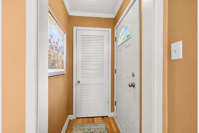 3220 S 44th St, Greenfield, WI 53219 - Photo 10