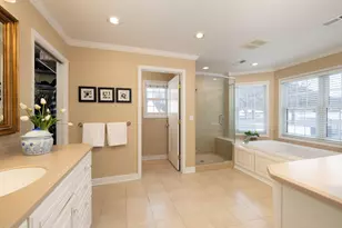 2532 Edgewood Pl, La Crosse, WI 54601 - Photo 18