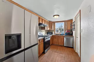 7621 40th Ave, Kenosha, WI 53142 - Photo 8