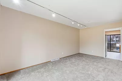 9156 N 70th St #5, Milwaukee, WI 53223 - Photo 6