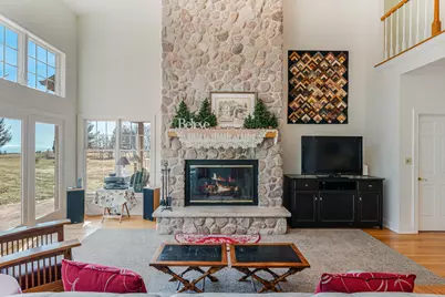 5001  S 10th St, Manitowoc, WI 54220 - Photo 12