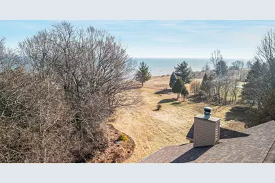 5001  S 10th St, Manitowoc, WI 54220 - Photo 4