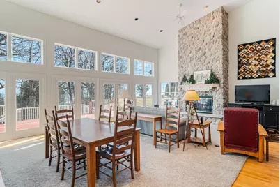 5001  S 10th St, Manitowoc, WI 54220 - Photo 8