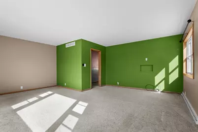 2014  Markham St, Manitowoc, WI 54220 - Photo 6