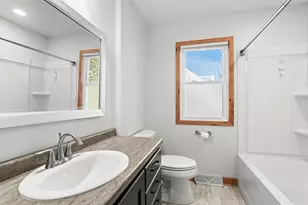 2014 Markham St, Manitowoc, WI 54220 - Photo 20