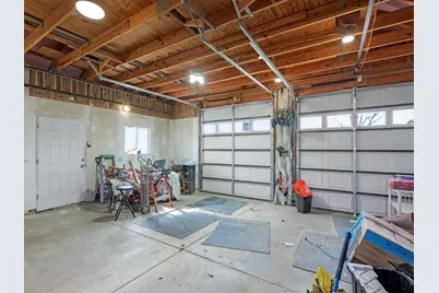 1502 E Tripoli Ave, Milwaukee, WI 53207 - Photo 34