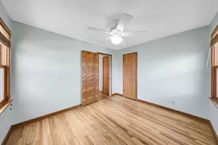 1502 E Tripoli Ave, Milwaukee, WI 53207 - Photo 18