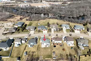 1425 Isabel Ln, Burlington, WI 53105 - Photo 4