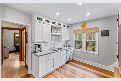 4134 N Murray Ave, Shorewood, WI 53211 - Photo 8