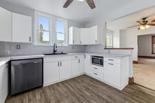 309 Lincoln St, Caledonia, MN 55921 - Photo 10