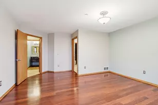 7011 W Rawson Ave, Franklin, WI 53132 - Photo 16